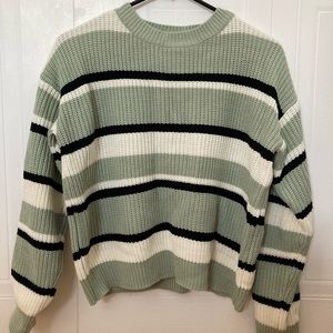 Crop sweater